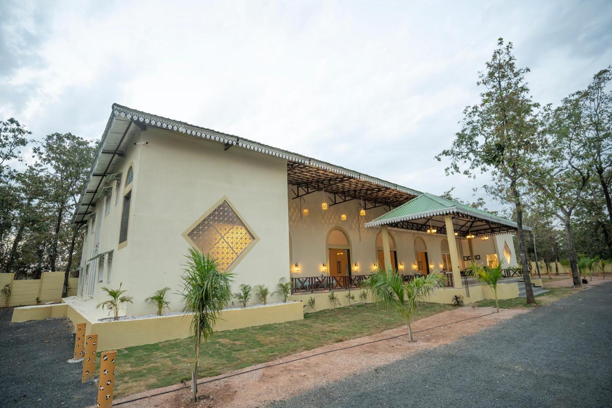 Palash The Jungle Resort Gondia Luaran gambar