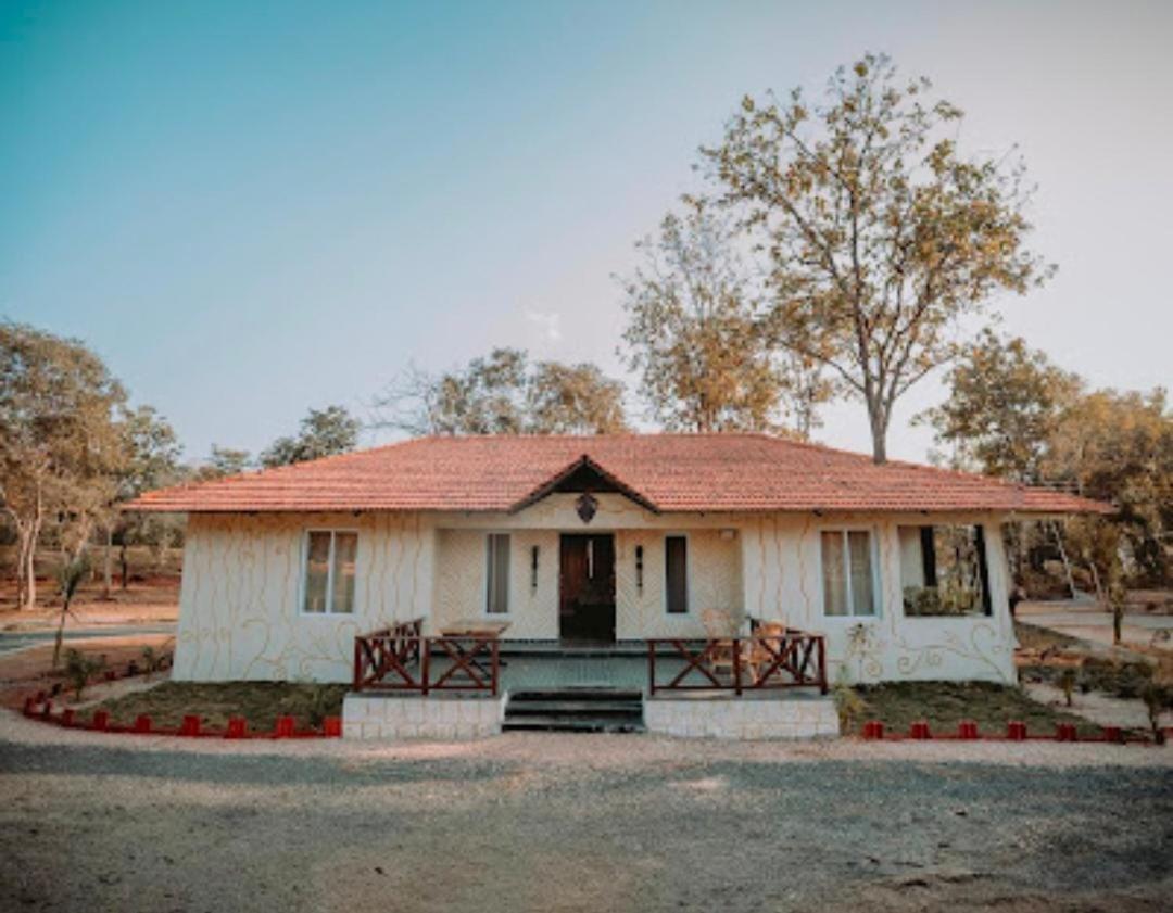 Palash The Jungle Resort Gondia Luaran gambar